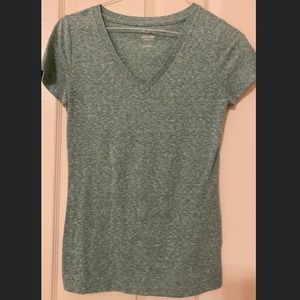 V-neck tee